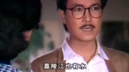 娱乐吃瓜的男人