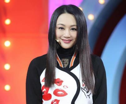 娱乐吃瓜主持人,揭秘娱乐界“吃瓜”主持人的幕后故事