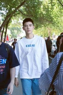 陈飞宇吃瓜娱乐圈